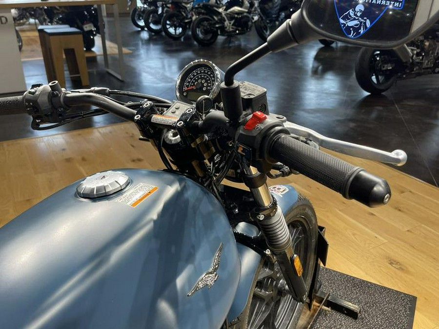 2019 Moto Guzzi V7 III Stone