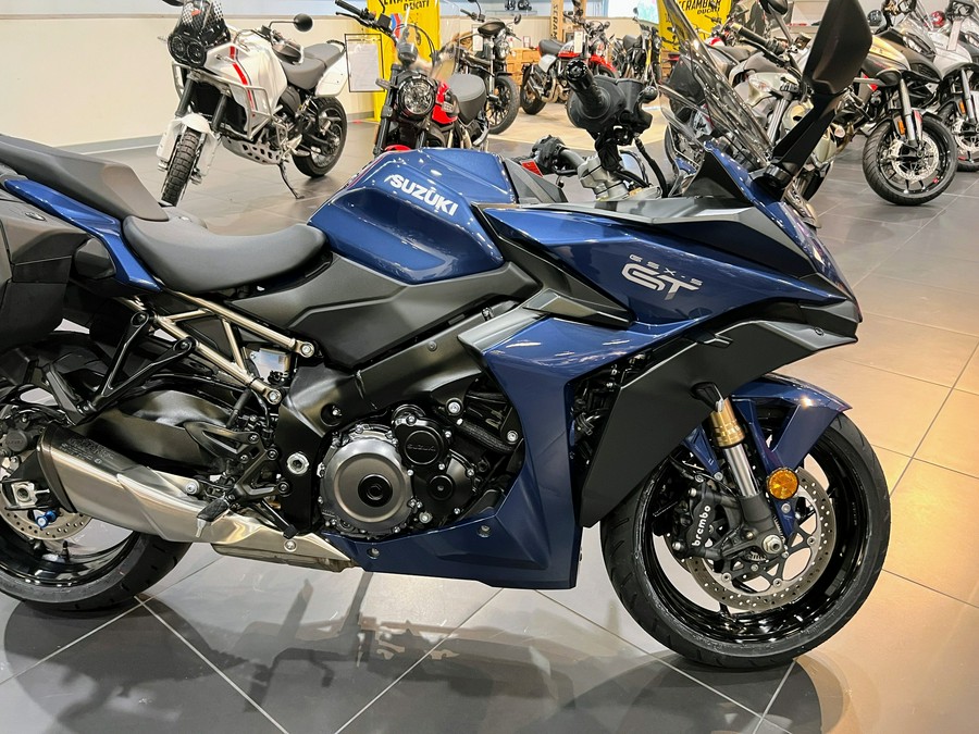 2022 Suzuki GSX-S