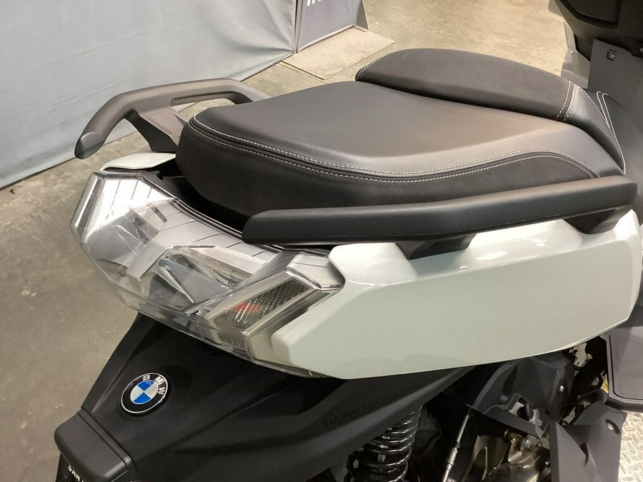 2023 BMW C 400 GT Alpine White