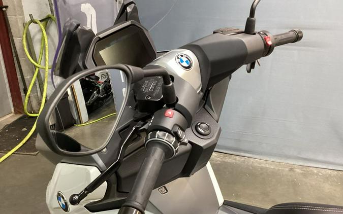 2023 BMW C 400 GT Alpine White