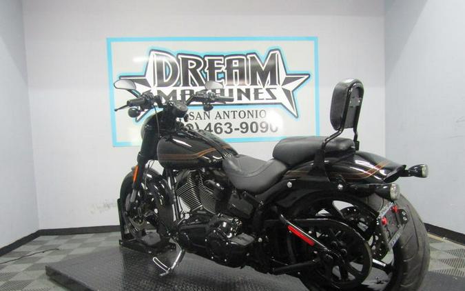 2016 Harley-Davidson® FXSE - CVO™ Pro Street Breakout®