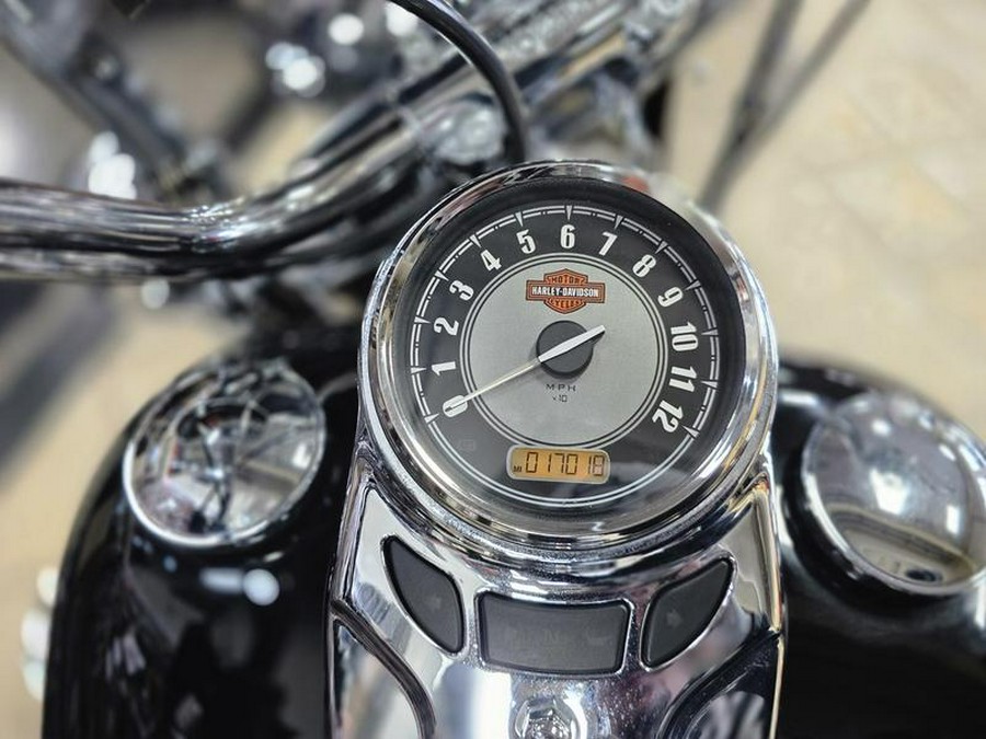 2015 Harley-Davidson® FLSTC - Heritage Softail® Classic