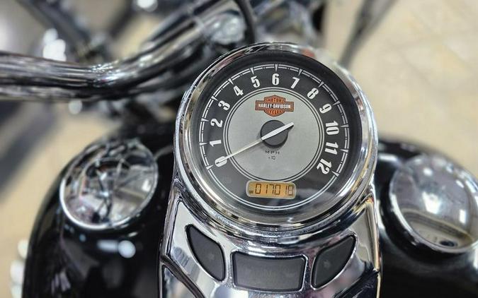 2015 Harley-Davidson® FLSTC - Heritage Softail® Classic