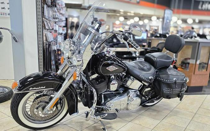 2015 Harley-Davidson® FLSTC - Heritage Softail® Classic