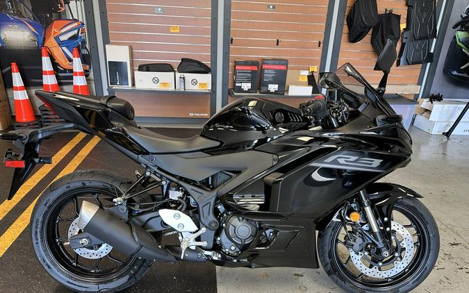 2026 Yamaha YZF-R3 ABS