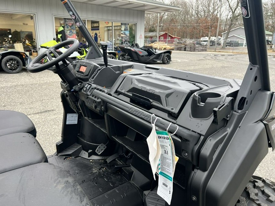 2023 Can-Am® Defender MAX DPS HD9 Timeless Black