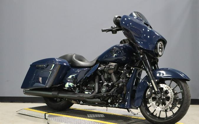 2019 Harley-Davidson Street Glide Special