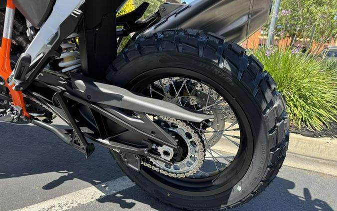 2026 KTM 1390 Super Adventure R