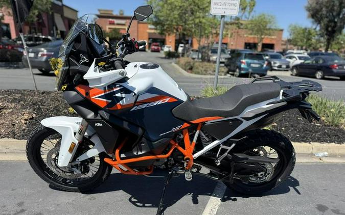 2026 KTM 1390 Super Adventure R
