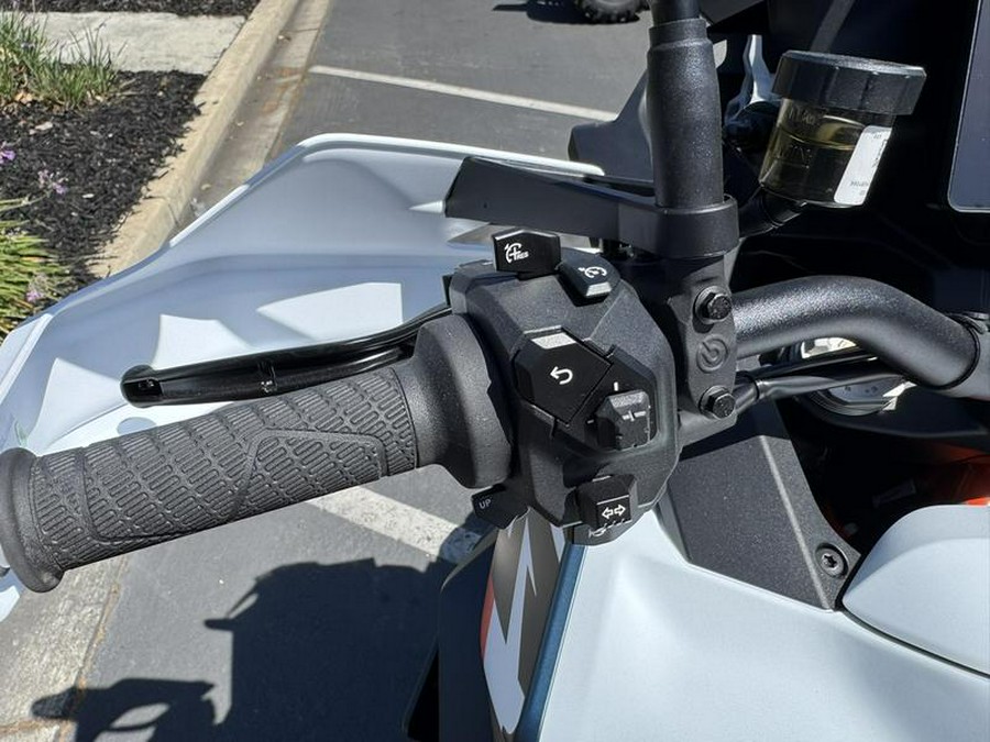 2026 KTM 1390 Super Adventure R