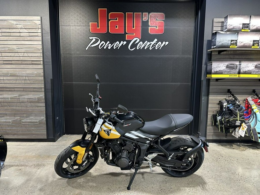 2025 Triumph Trident 660 Cosmic Yellow/Sapphire Black