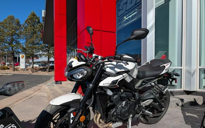 2025 Triumph Street Triple 765 R