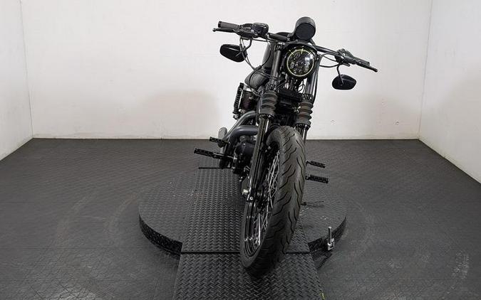 2015 Harley-Davidson® XL883N - Sportster® Iron 883™