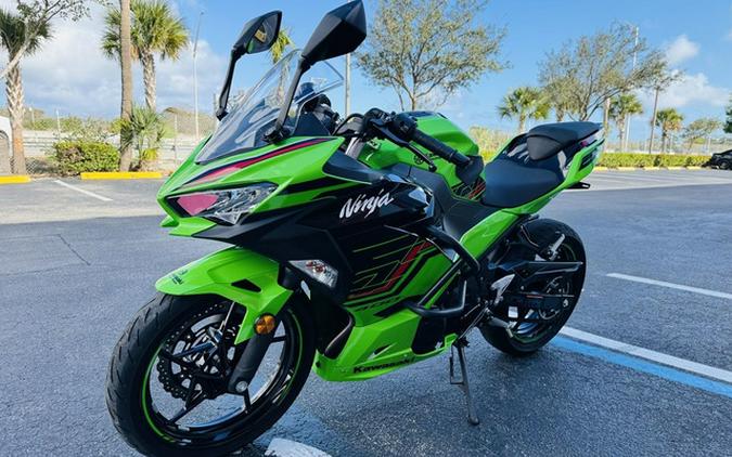 2023 Kawasaki Ninja 400 KRT Edition