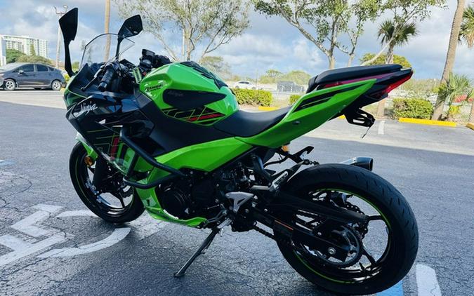 2023 Kawasaki Ninja 400 KRT Edition