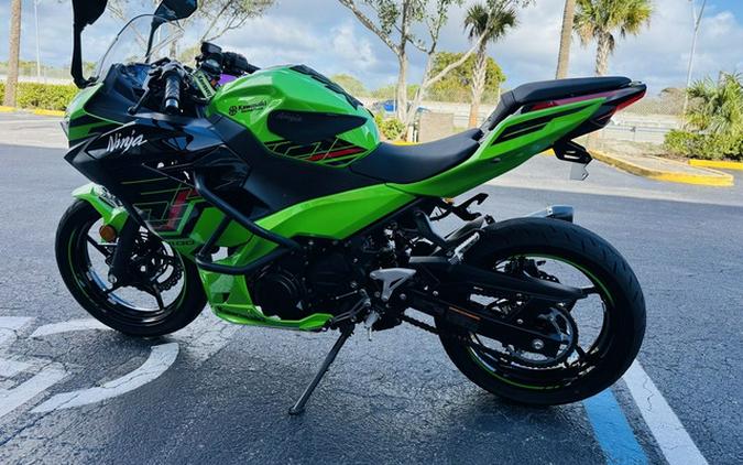 2023 Kawasaki Ninja 400 KRT Edition