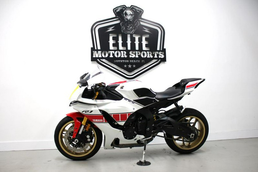 2022 Yamaha R1 World GP 60th Anniversary YZF-R1