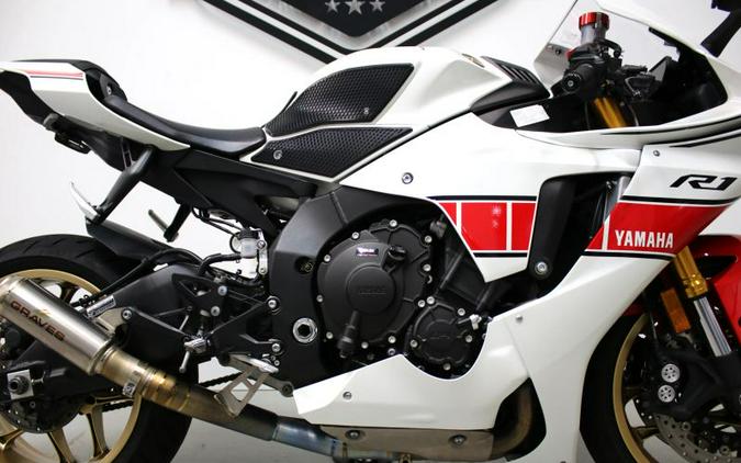 2022 Yamaha R1 World GP 60th Anniversary YZF-R1