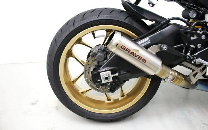 2022 Yamaha R1 World GP 60th Anniversary YZF-R1