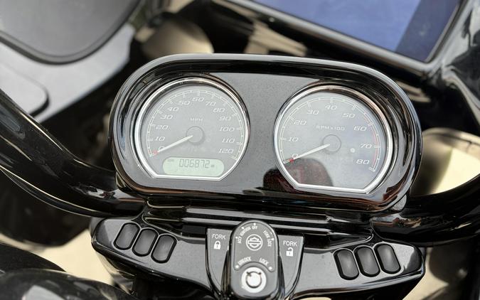 2023 HARLEY ROAD GLIDE ST WITH AIR RIDE