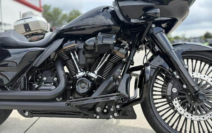 2023 HARLEY ROAD GLIDE ST WITH AIR RIDE