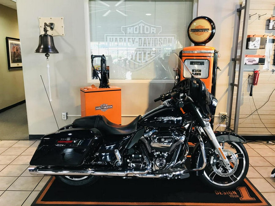 2019 Harley-Davidson® FLHX - Street Glide®