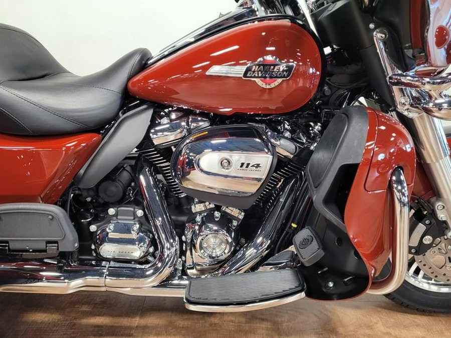 2024 Harley-Davidson® FLHTCUTG - Tri Glide® Ultra