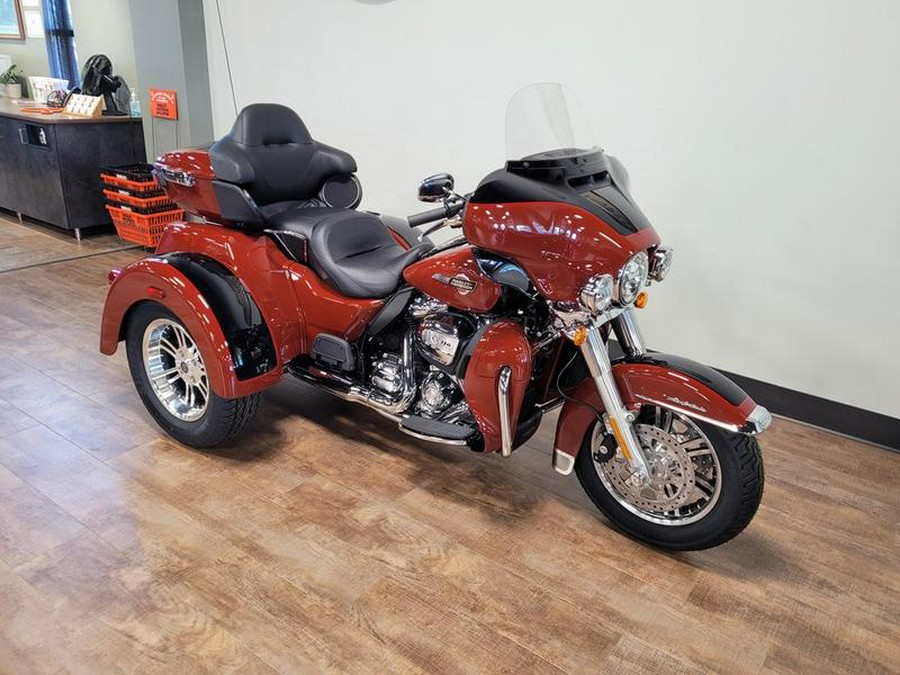 2024 Harley-Davidson® FLHTCUTG - Tri Glide® Ultra