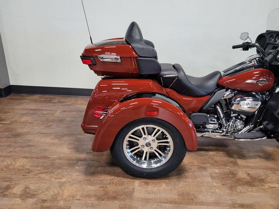 2024 Harley-Davidson® FLHTCUTG - Tri Glide® Ultra