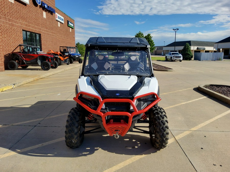 2021 Polaris GENERAL® 1000 Deluxe