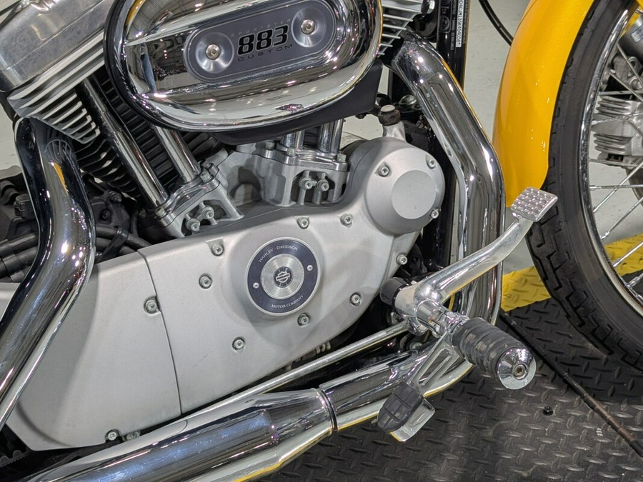 2005 Harley-Davidson® Sportster® 883 Custom Yellow Pearl