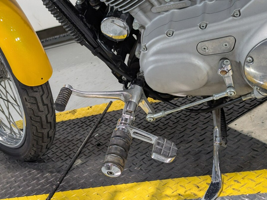 2005 Harley-Davidson® Sportster® 883 Custom Yellow Pearl