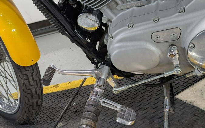 2005 Harley-Davidson® Sportster® 883 Custom Yellow Pearl