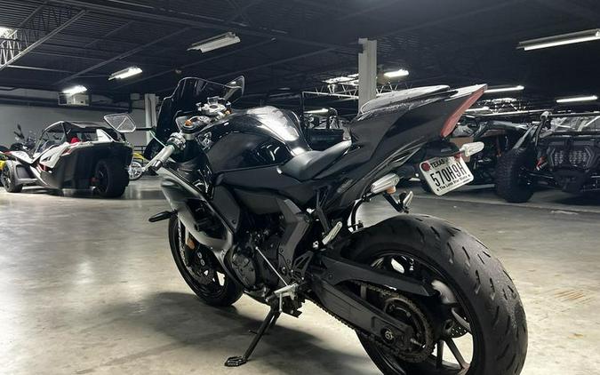 2025 Yamaha YZF-R7