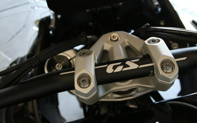 2026 BMW Motorrad R 1300 GS Adventure