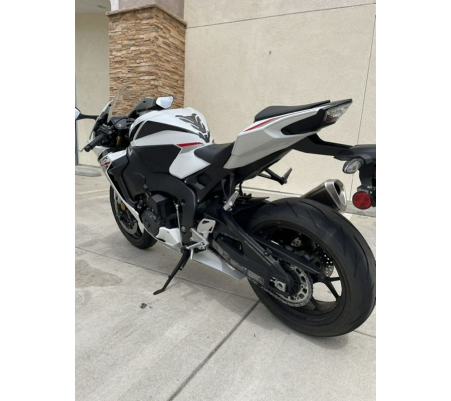 2026 Honda® CBR1000RR ABS