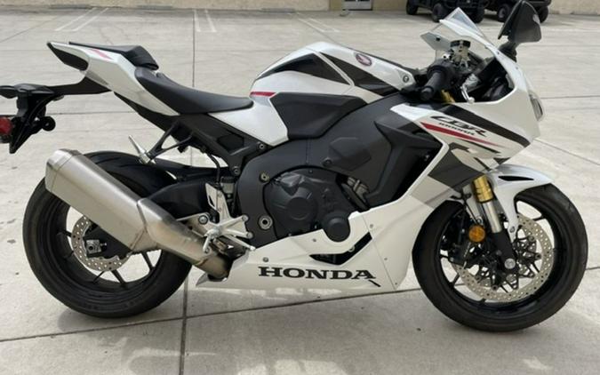 2026 Honda® CBR1000RR ABS