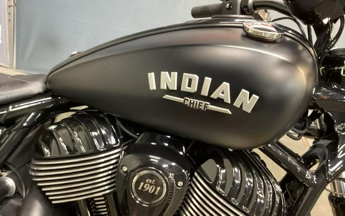 2022 Indian Motorcycle® Chief Dark Horse® Black Smoke