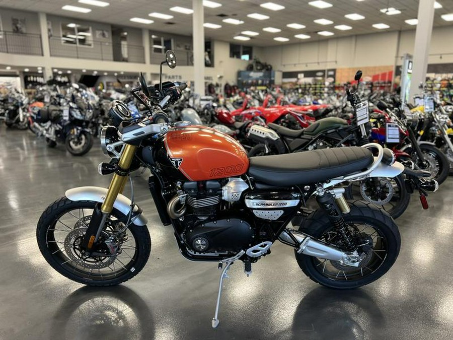 2024 Triumph Scrambler 1200 XE Baja Orange / Phantom Black