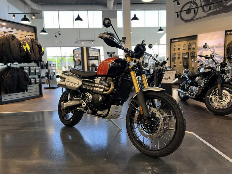 2024 Triumph Scrambler 1200 XE Baja Orange / Phantom Black