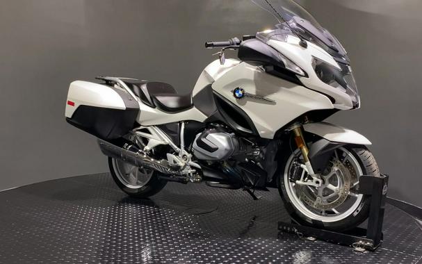 2019 BMW R 1250 RT Review (15 Fast Facts)