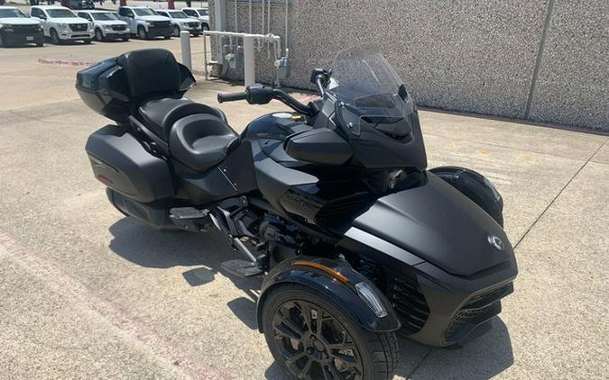2025 Can-Am Spyder F3 Limited Dark Wheels