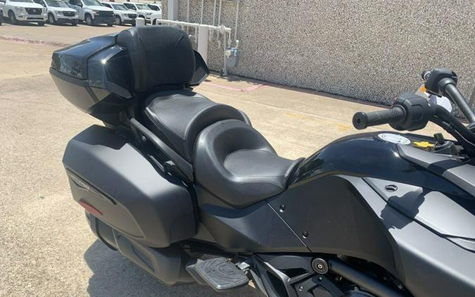 2025 Can-Am Spyder F3 Limited Dark Wheels