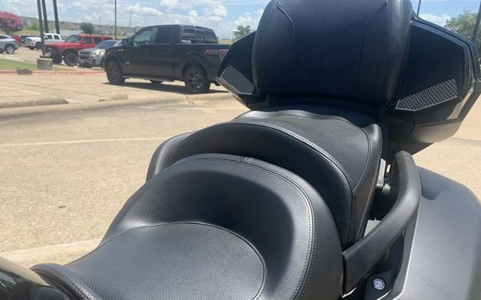 2025 Can-Am Spyder F3 Limited Dark Wheels