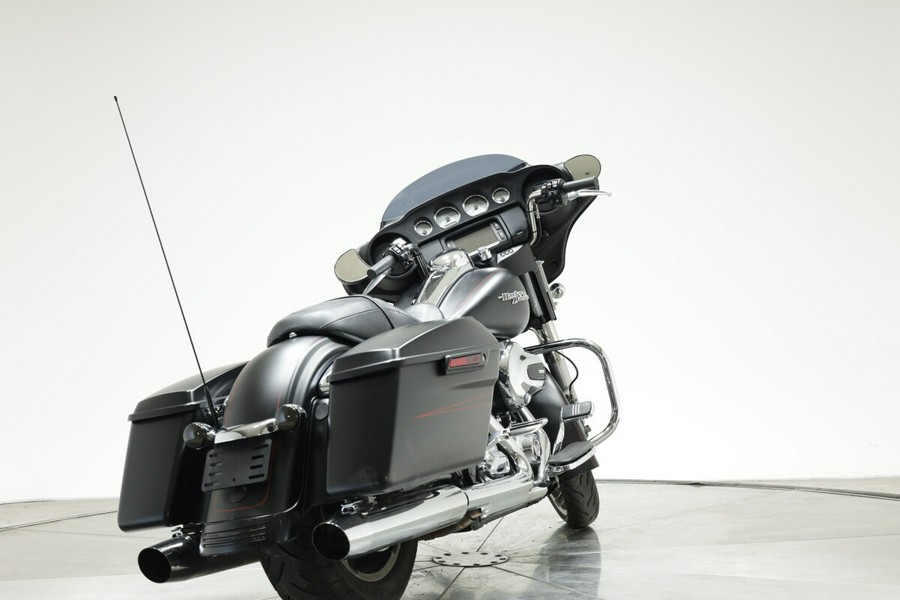 2015 Harley-Davidson Street Glide Special