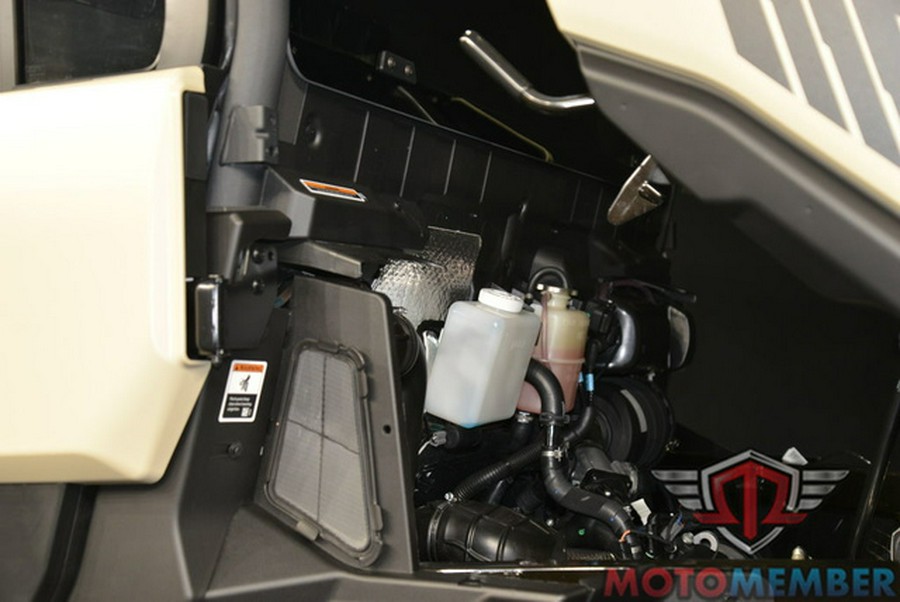 2025 Can-Am Defender Limited HD10 Desert Tan & Stealth Black