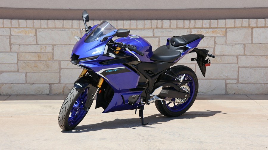2026 YAMAHA YZFR3 ABS