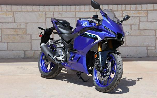 New 2026 YAMAHA YZFR3 ABS
