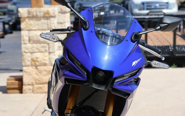 2026 YAMAHA YZFR3 ABS