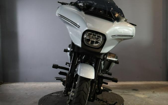 2024 Harley-Davidson Street Glide FLHX